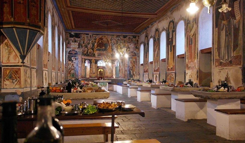 Η τράπεζα φαγητού στο Άγιο Όρος